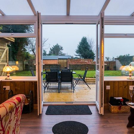 Hot Tub Pet Friendly Luxury Cosy Cottage, Near Withernsea And Patrington Welwick Экстерьер фото